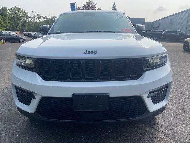 2023 Jeep Grand Cherokee Vehicle Photo in Doylsetown, PA 18901