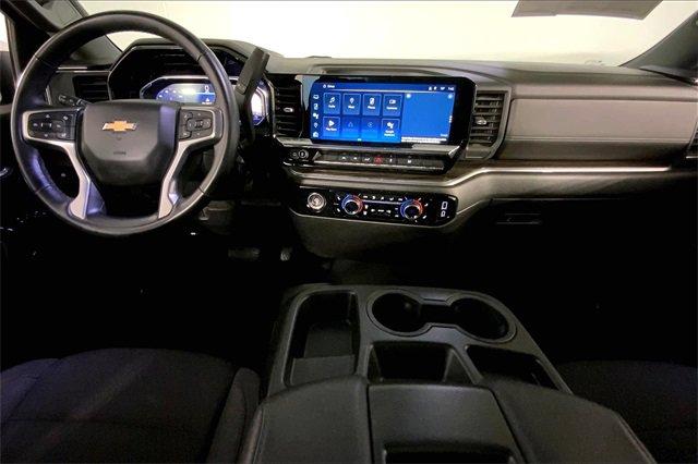 2024 Chevrolet Silverado 1500 Vehicle Photo in KANSAS CITY, MO 64114-4502