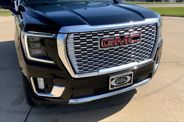 2023 GMC Yukon Vehicle Photo in TOPEKA, KS 66609-0000