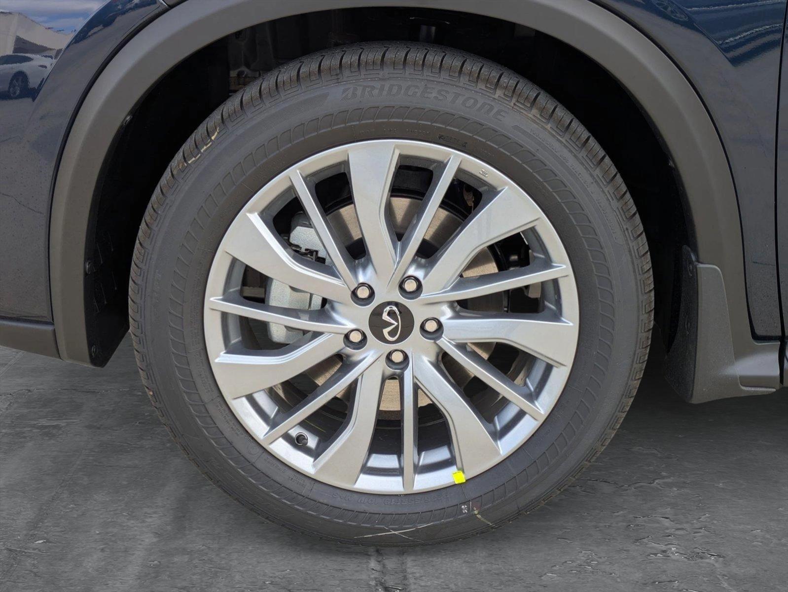 2025 INFINITI QX50 Vehicle Photo in Tustin, CA 92782