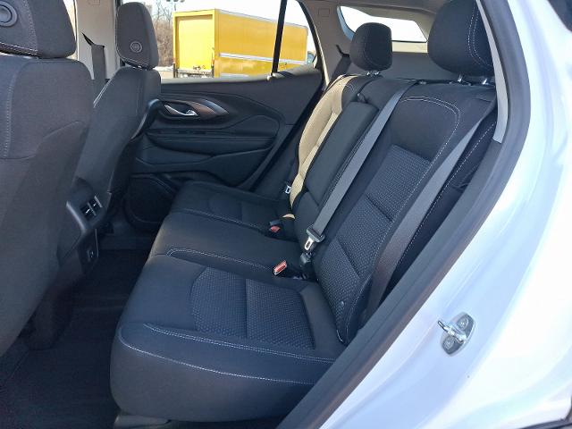 2022 GMC Terrain Vehicle Photo in TREVOSE, PA 19053-4984