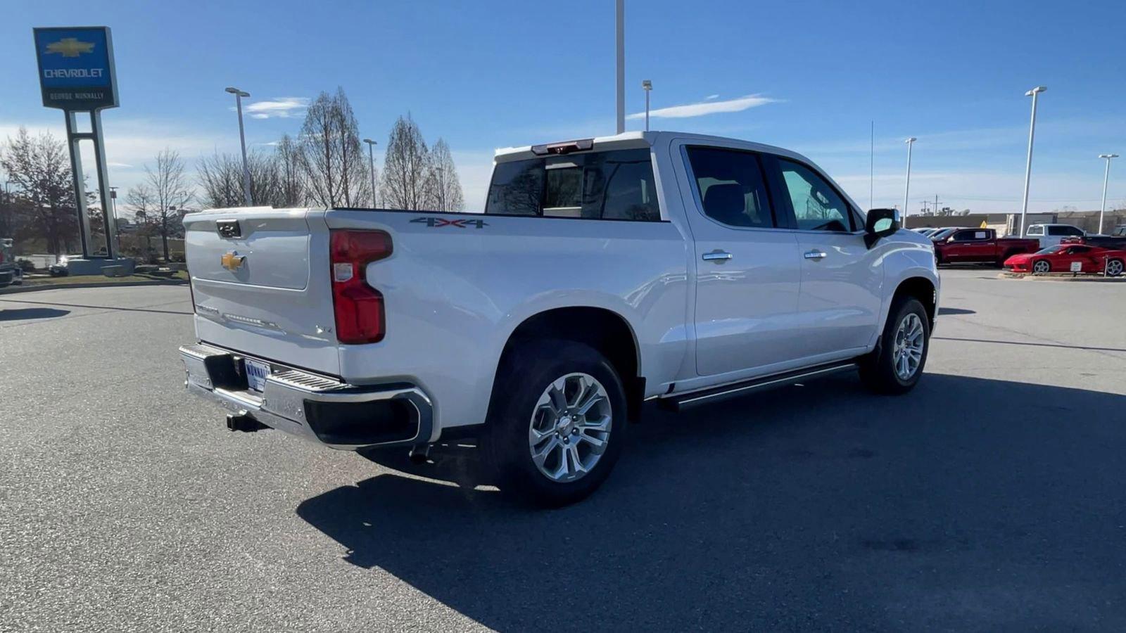 2025 Chevrolet Silverado 1500 Vehicle Photo in BENTONVILLE, AR 72712-4322