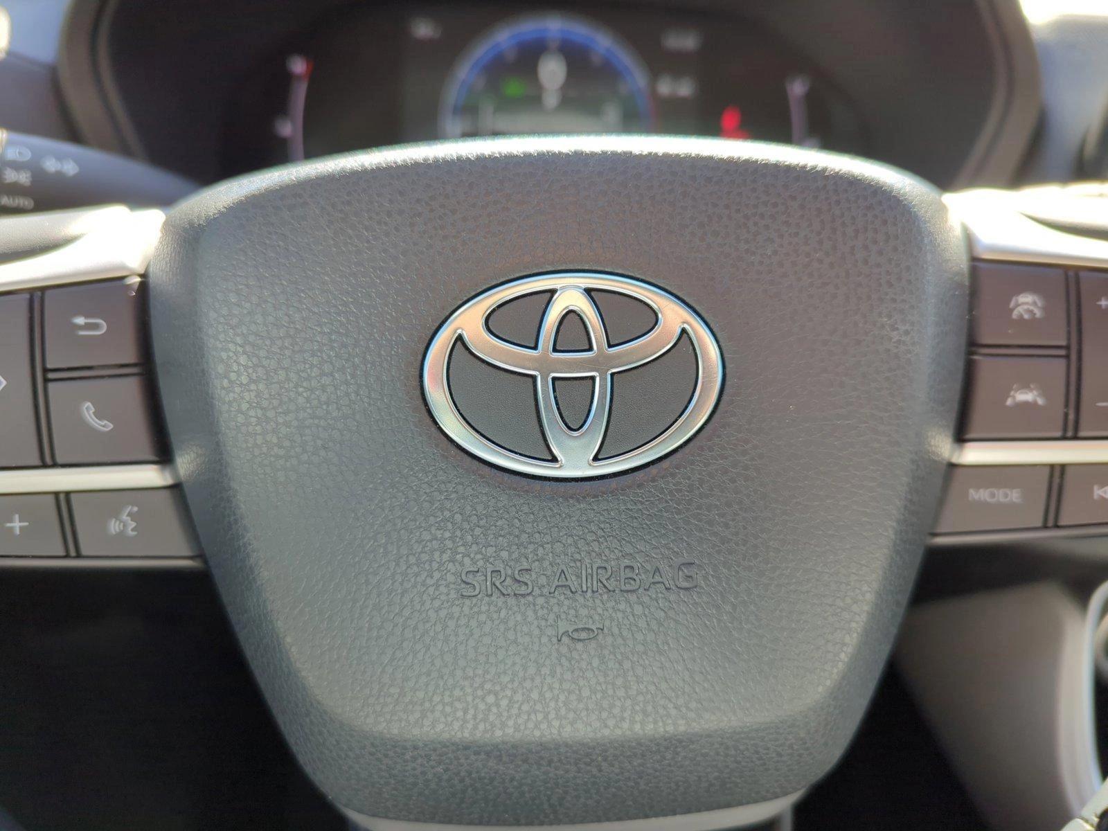 2024 Toyota Grand Highlander Vehicle Photo in Memphis, TN 38115