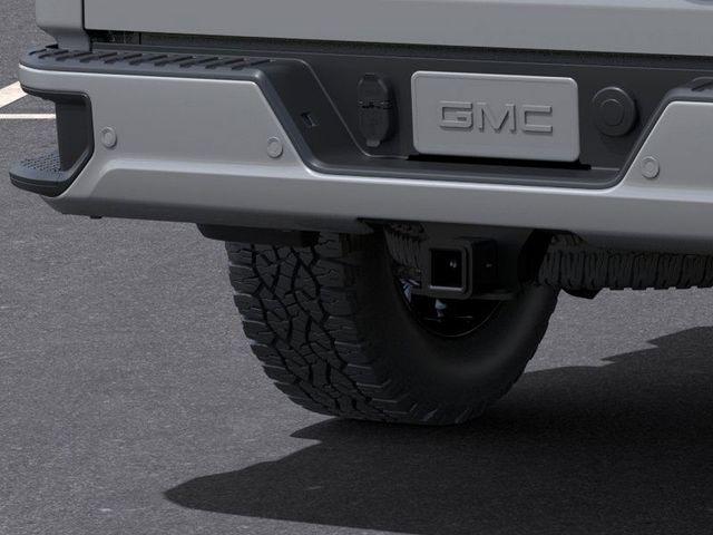 2025 GMC Sierra 2500 HD Vehicle Photo in WATERTOWN, CT 06795-3318