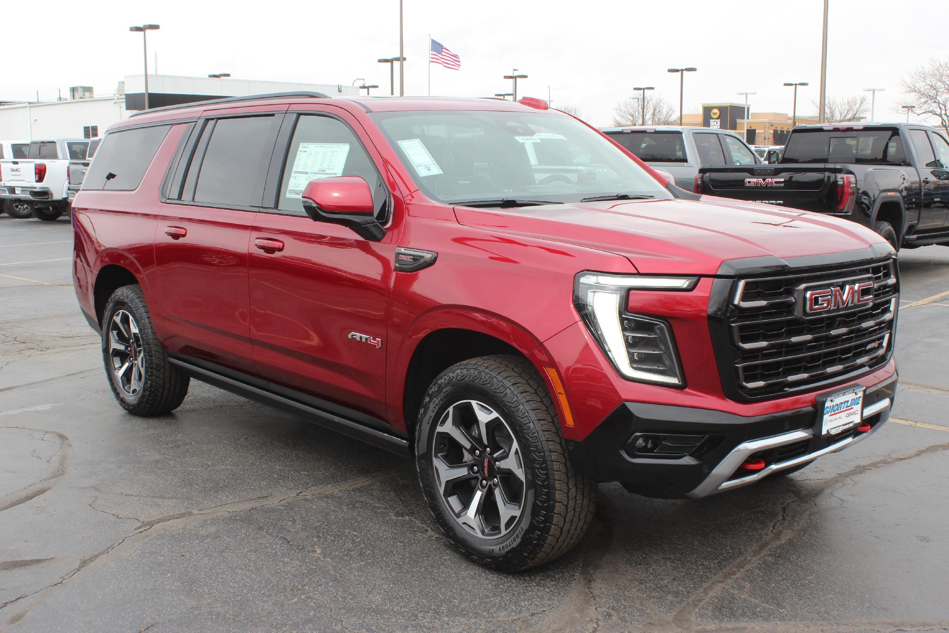 2025 GMC Yukon XL Vehicle Photo in AURORA, CO 80012-4011