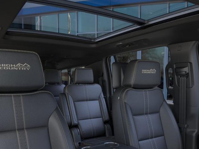 2025 Chevrolet Suburban Vehicle Photo in OSHKOSH, WI 54904-7811