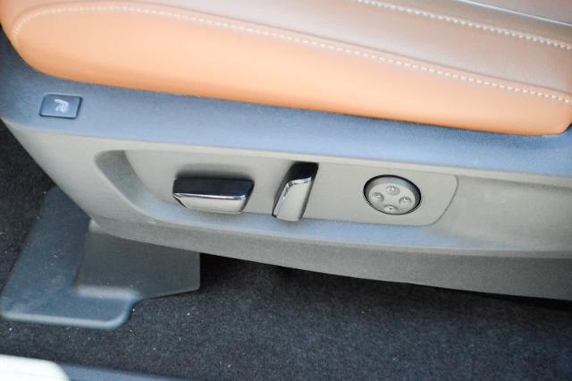 2025 INFINITI QX60 Vehicle Photo in Houston, TX 77090