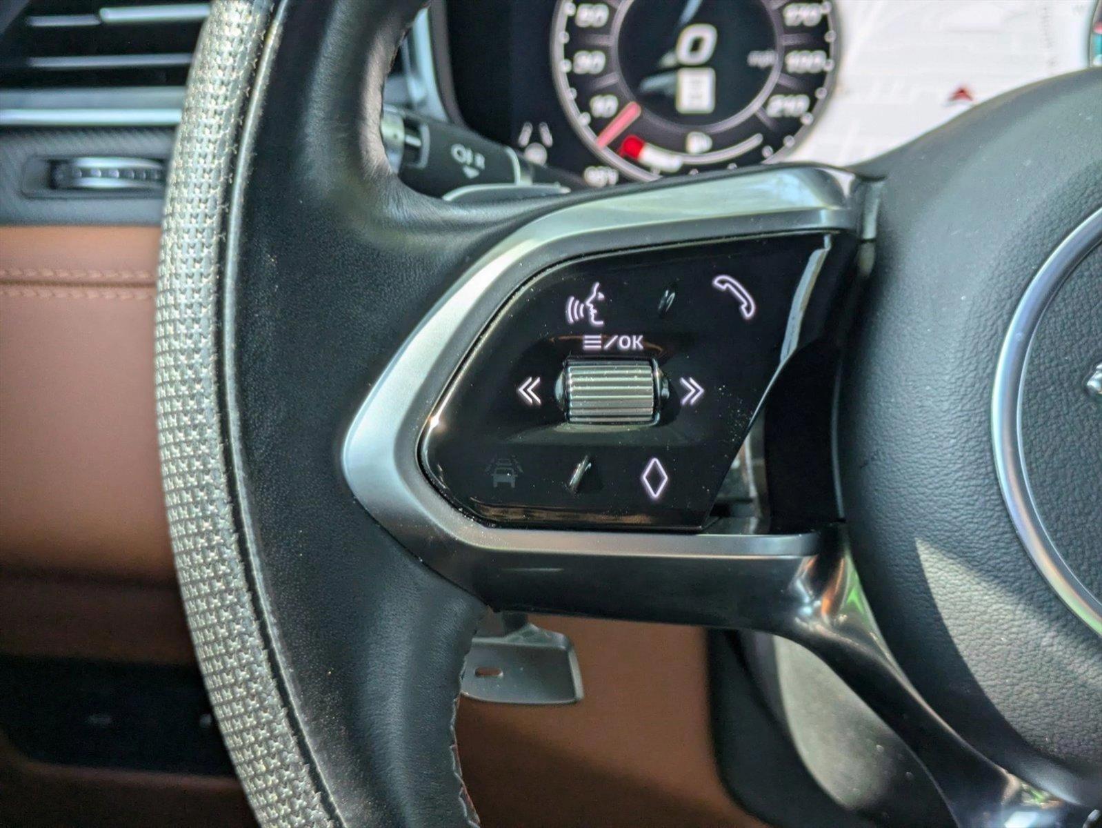2022 Jaguar F-PACE Vehicle Photo in Tampa, FL 33614