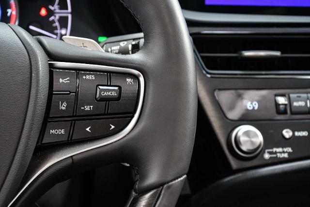 2024 Lexus ES 350 Vehicle Photo in DALLAS, TX 75235