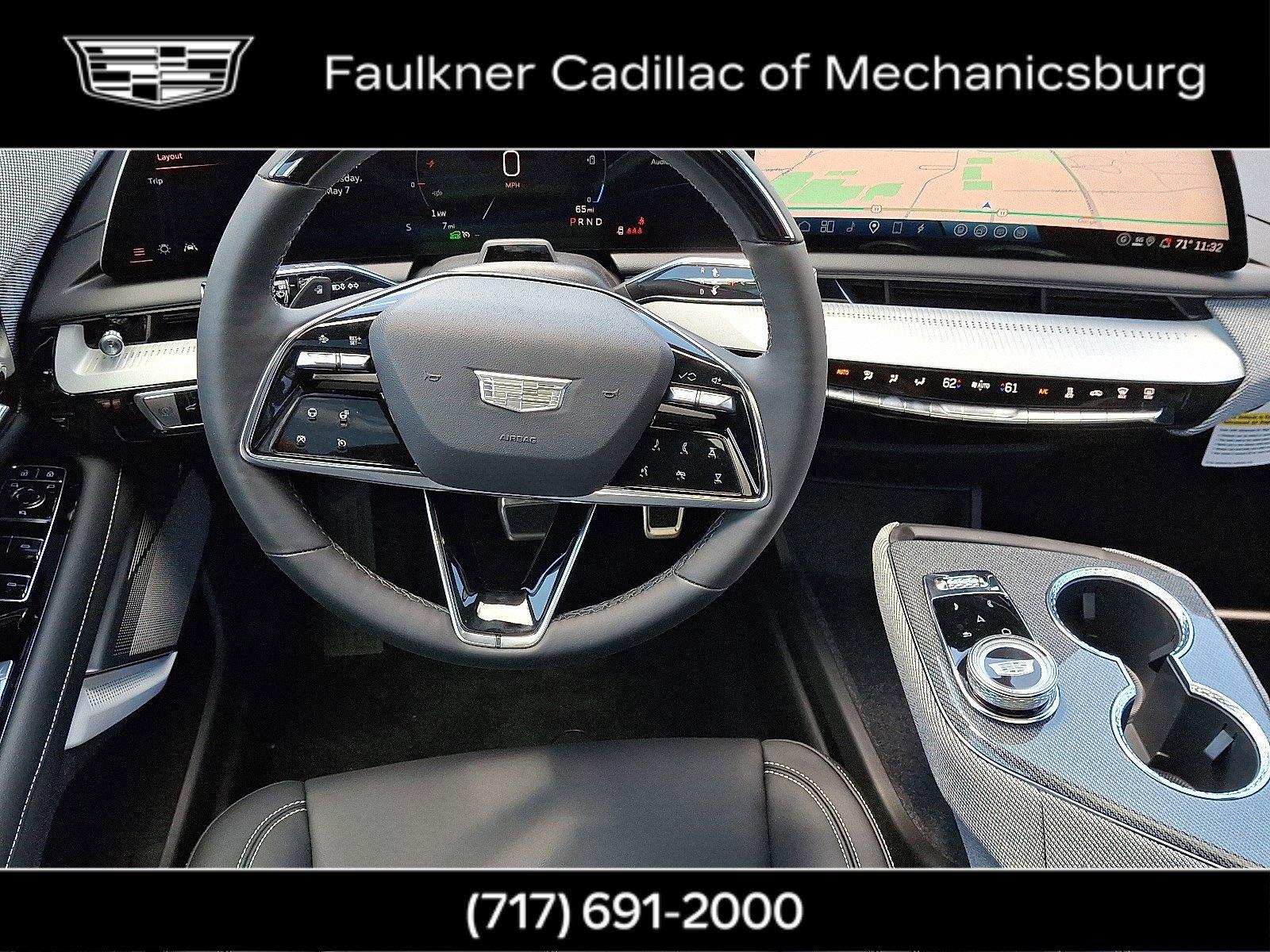 2025 Cadillac OPTIQ Vehicle Photo in MECHANICSBURG, PA 17050-1707