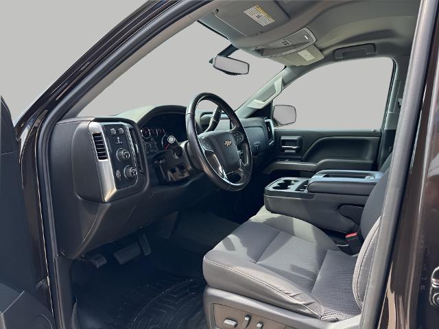 2018 Chevrolet Silverado 1500 Vehicle Photo in MANITOWOC, WI 54220-5838