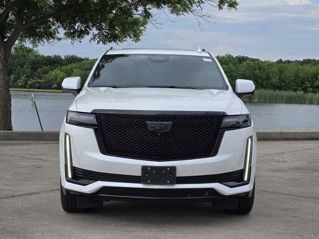 2021 Cadillac Escalade Vehicle Photo in DENTON, TX 76210-9321