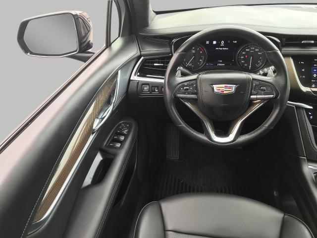 2024 Cadillac XT6 Vehicle Photo in GREEN BAY, WI 54303-3330