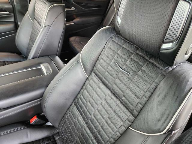 2023 Cadillac Escalade Vehicle Photo in HOUSTON, TX 77079