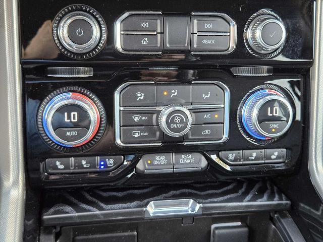 2023 GMC Yukon Vehicle Photo in DENTON, TX 76210-9321