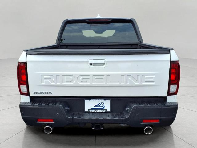 2025 Honda Ridgeline Vehicle Photo in Oshkosh, WI 54904