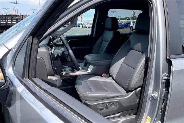 2025 Chevrolet Silverado 1500 Vehicle Photo in INDEPENDENCE, MO 64055-1314
