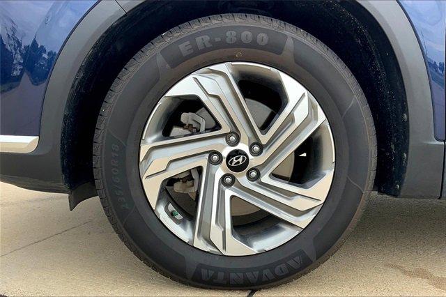 2022 Hyundai Santa Fe Vehicle Photo in TOPEKA, KS 66609-0000