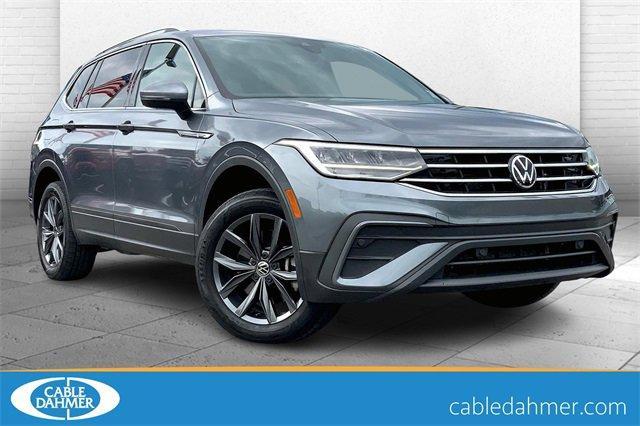 2022 Volkswagen Tiguan Vehicle Photo in KANSAS CITY, MO 64114-4502