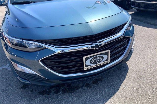 2024 Chevrolet Malibu Vehicle Photo in INDEPENDENCE, MO 64055-1377