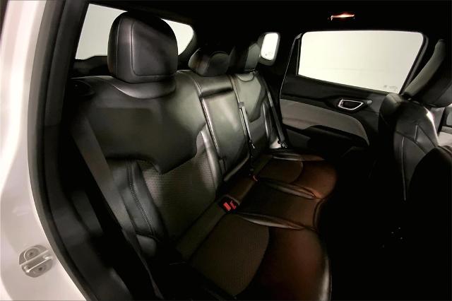 2023 Jeep Compass Vehicle Photo in Lees Summit, MO 64086