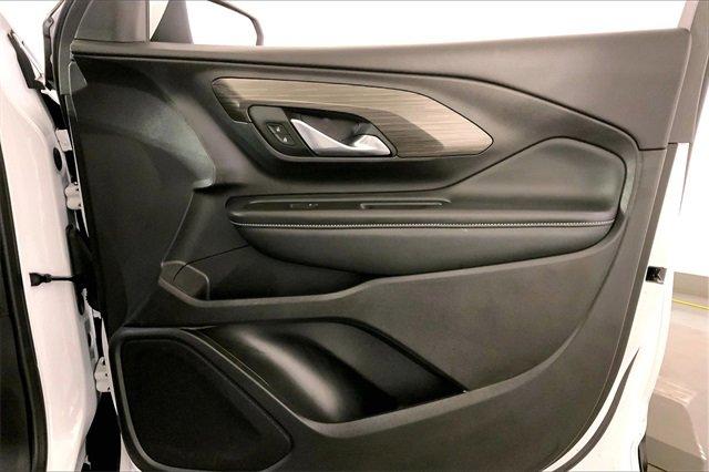 2024 GMC Terrain Vehicle Photo in KANSAS CITY, MO 64114-4502