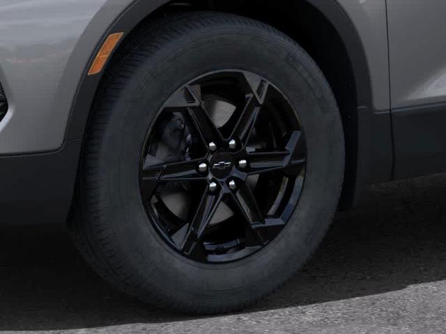 2025 Chevrolet Blazer Vehicle Photo in MOON TOWNSHIP, PA 15108-2571