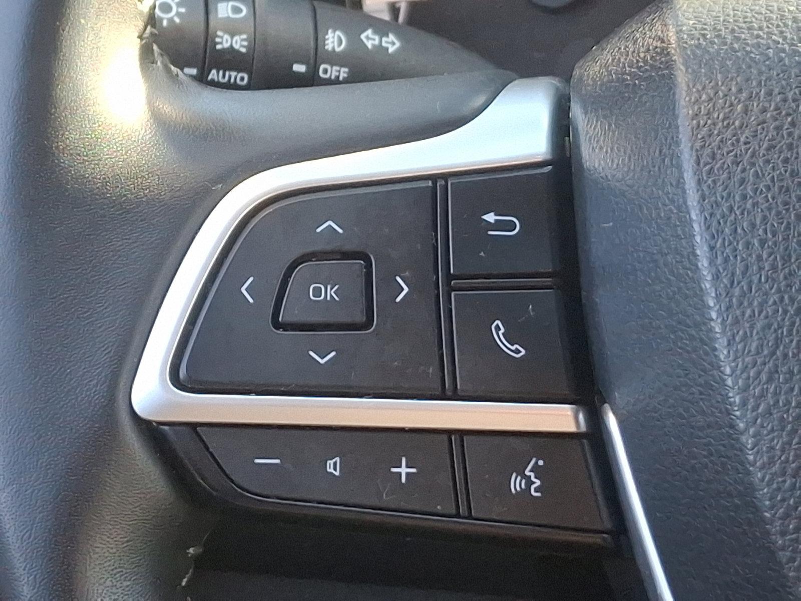 2023 Toyota Highlander Vehicle Photo in Trevose, PA 19053