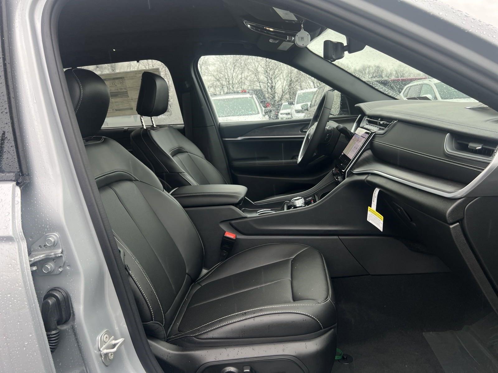 2024 Jeep Grand Cherokee 4xe Vehicle Photo in Mechanicsburg, PA 17050-1707