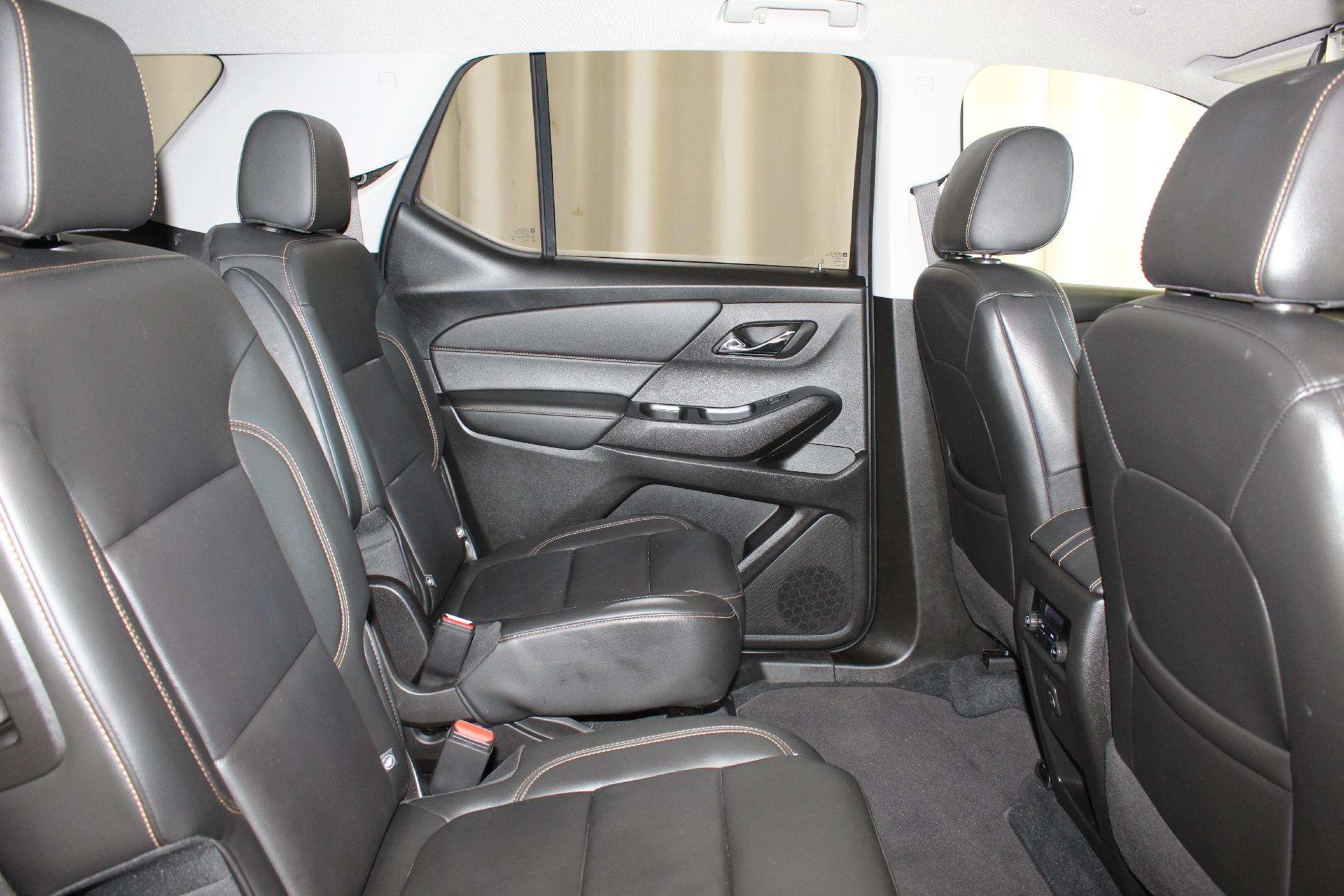 2021 Chevrolet Traverse Vehicle Photo in NORTHAMPTON, MA 01060-1120