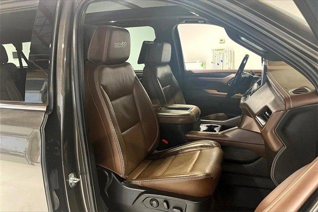 2021 Chevrolet Suburban Vehicle Photo in TOPEKA, KS 66609-0000