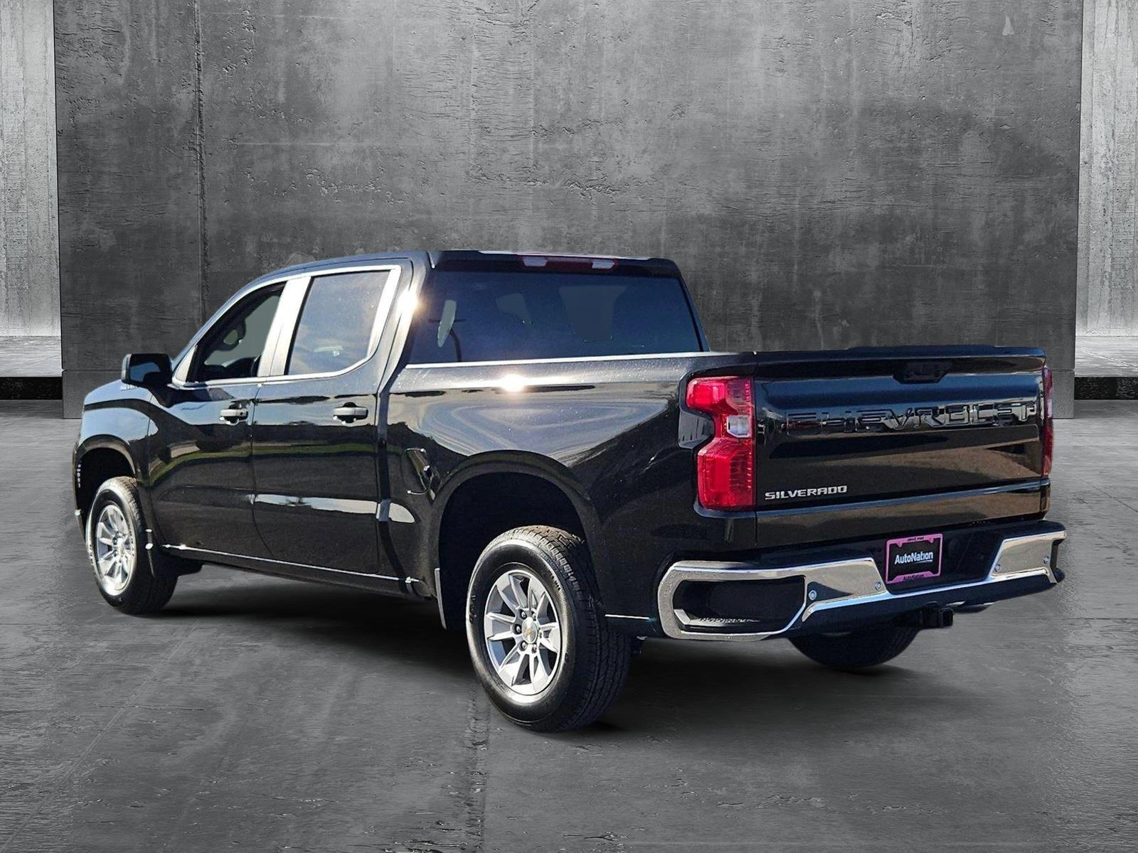 2025 Chevrolet Silverado 1500 Vehicle Photo in MESA, AZ 85206-4395