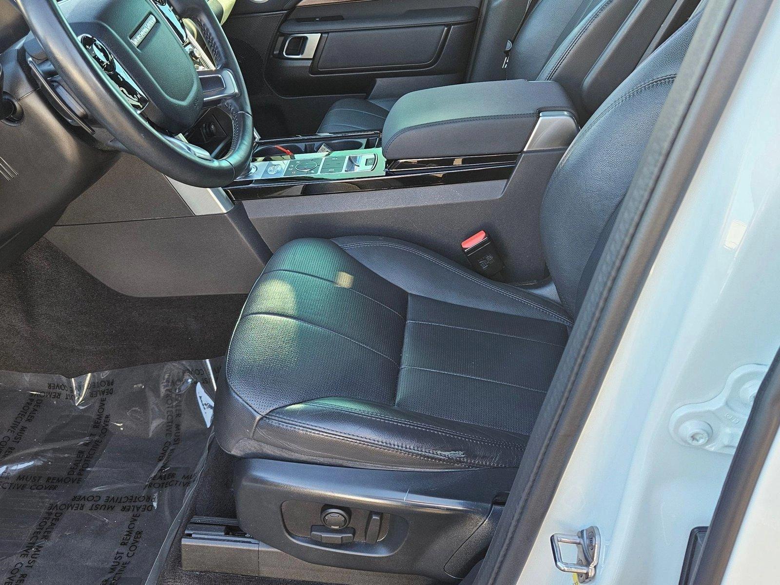 2019 Land Rover Discovery Vehicle Photo in LAS VEGAS, NV 89146-3033