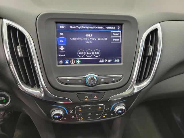 2022 Chevrolet Equinox Vehicle Photo in APPLETON, WI 54914-4656