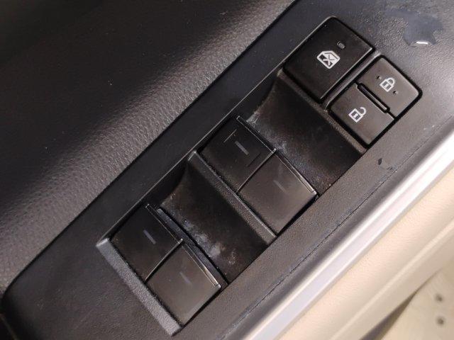 2023 Toyota Highlander Vehicle Photo in PINEVILLE, NC 28134-8495