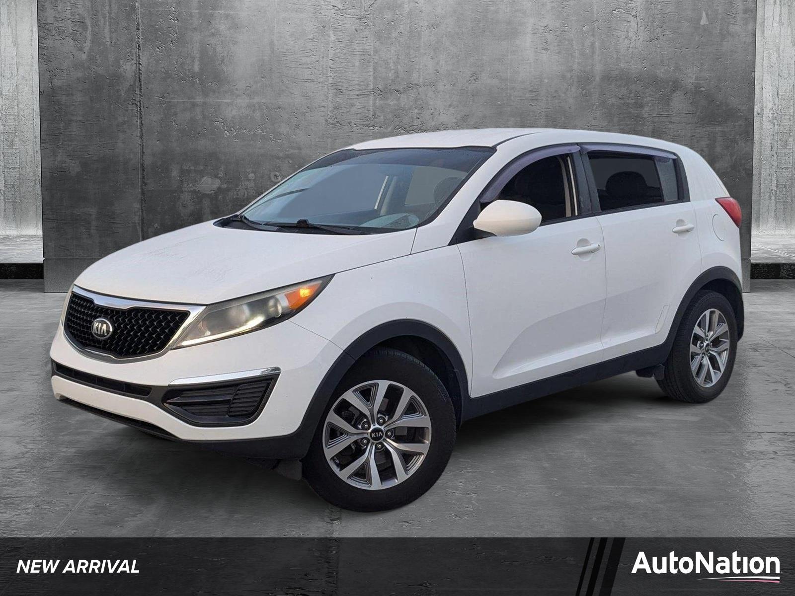 2016 Kia Sportage Vehicle Photo in PEMBROKE PINES, FL 33024-6534
