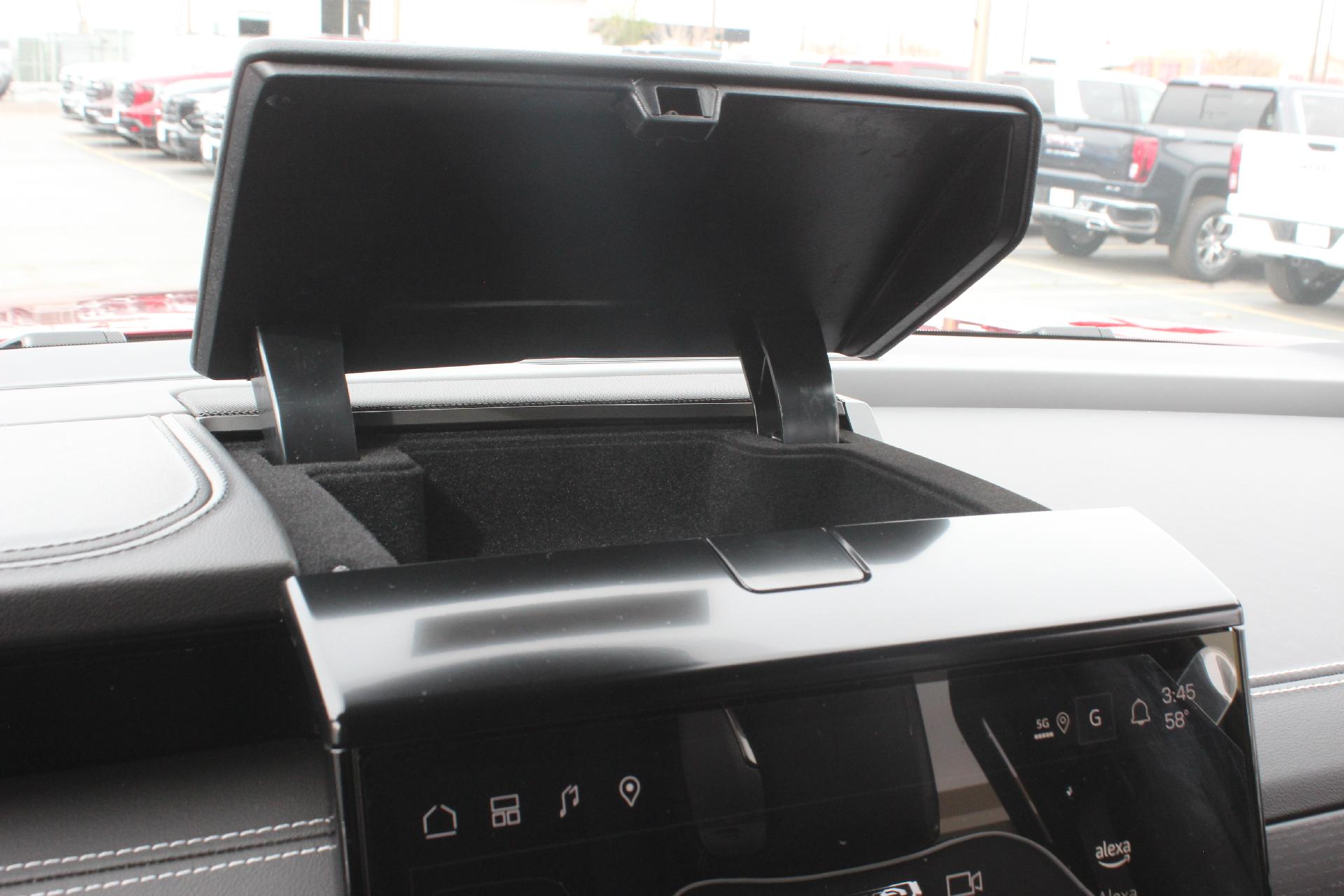 2025 GMC Yukon XL Vehicle Photo in AURORA, CO 80012-4011