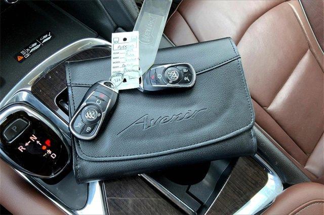 2019 Buick Enclave Vehicle Photo in KANSAS CITY, MO 64114-4545