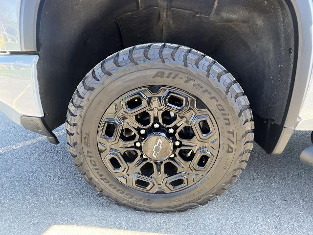 2024 Chevrolet Silverado 3500 HD Vehicle Photo in BOSTON, NY 14025-9684