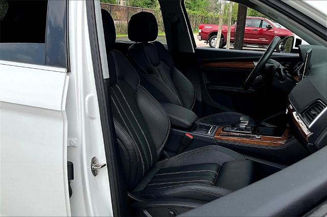 2022 Audi Q5 Vehicle Photo in Houston, TX 77007