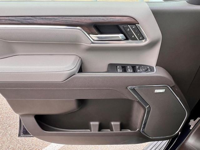 2025 GMC Sierra 1500 Vehicle Photo in EFFINGHAM, IL 62401-2832