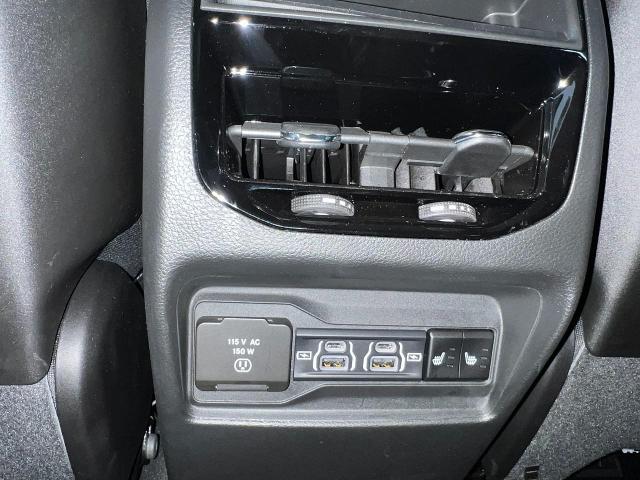 2025 Jeep Grand Cherokee Vehicle Photo in Oshkosh, WI 54901