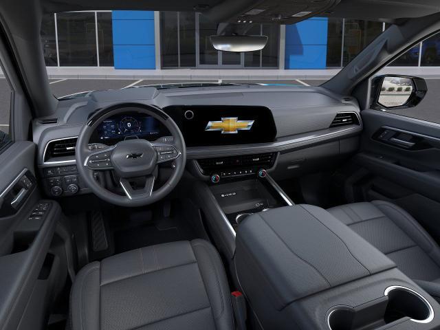 2025 Chevrolet Suburban Vehicle Photo in Roslyn, NY 11576