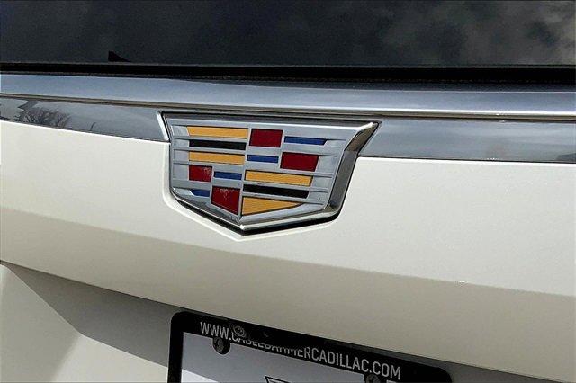 2024 Cadillac Escalade Vehicle Photo in KANSAS CITY, MO 64114-4545
