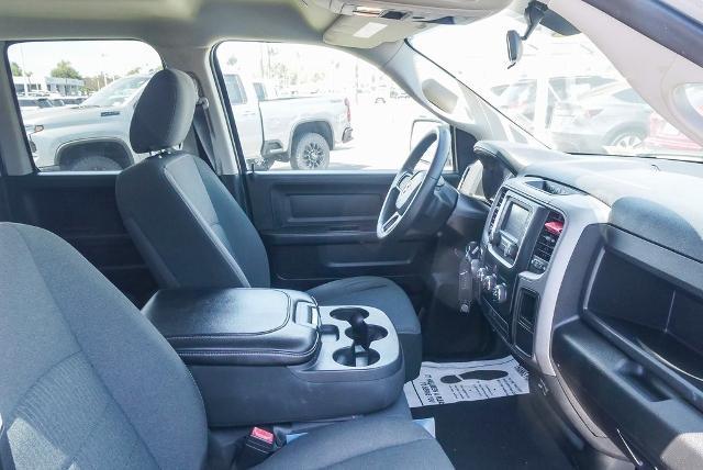 2021 Ram 1500 Classic Vehicle Photo in VENTURA, CA 93003-8585