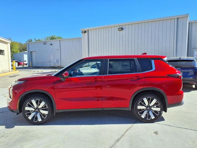 2025 Mitsubishi Outlander Vehicle Photo in Tampa, FL 33612