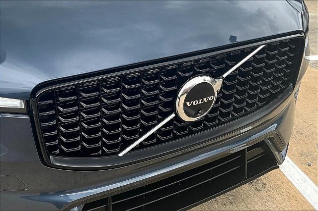 2025 Volvo XC60 Vehicle Photo in Houston, TX 77007