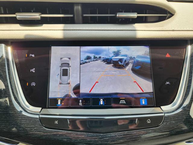 2025 Cadillac XT6 Vehicle Photo in HOUSTON, TX 77079