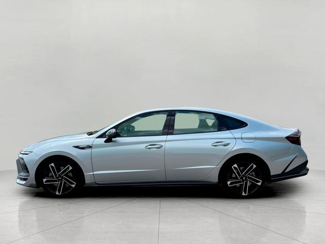 2025 Hyundai SONATA Vehicle Photo in Green Bay, WI 54304