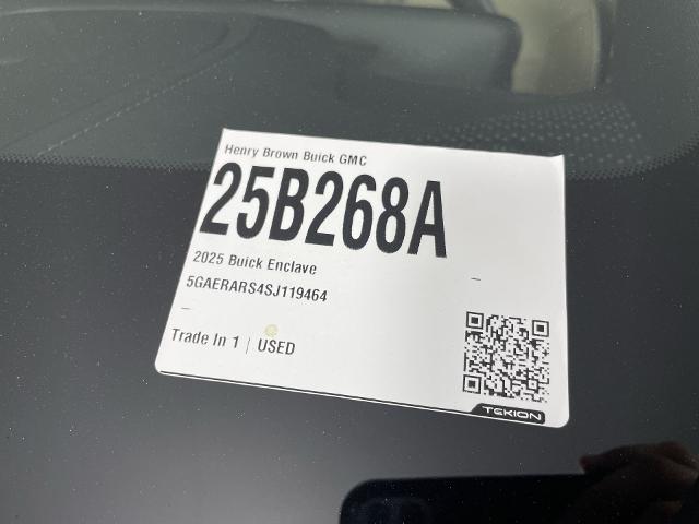 2025 Buick Enclave Vehicle Photo in GILBERT, AZ 85297-0402
